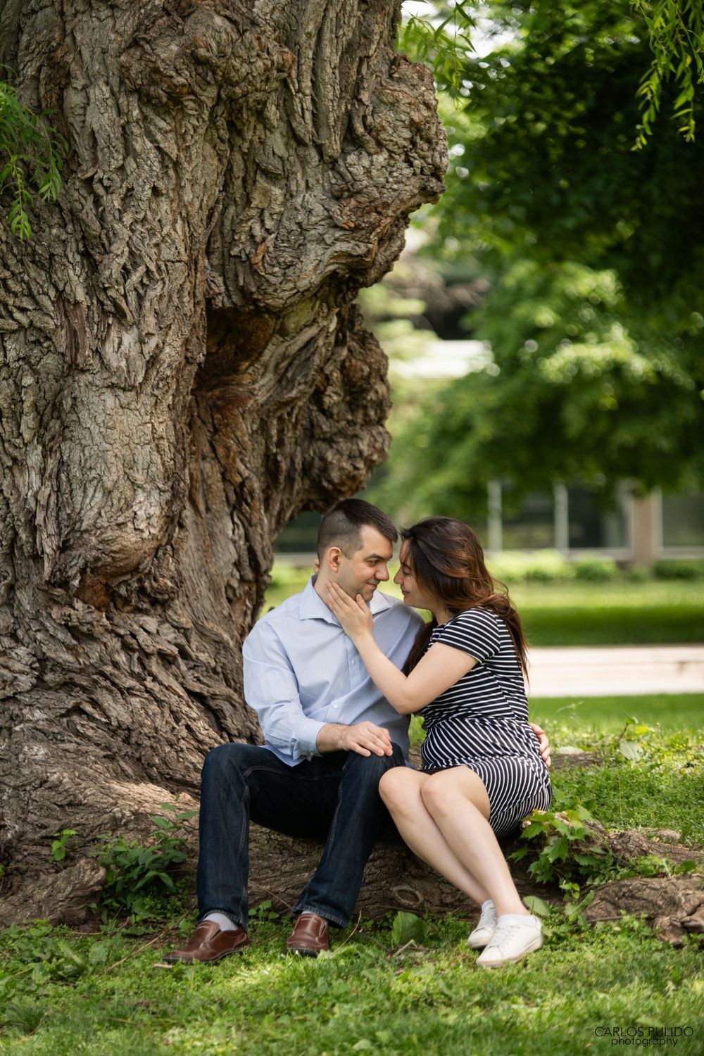 Wedding photography at McMaster University, Hamilton — timeless love captured by Toronto & Hamilton wedding photographers.