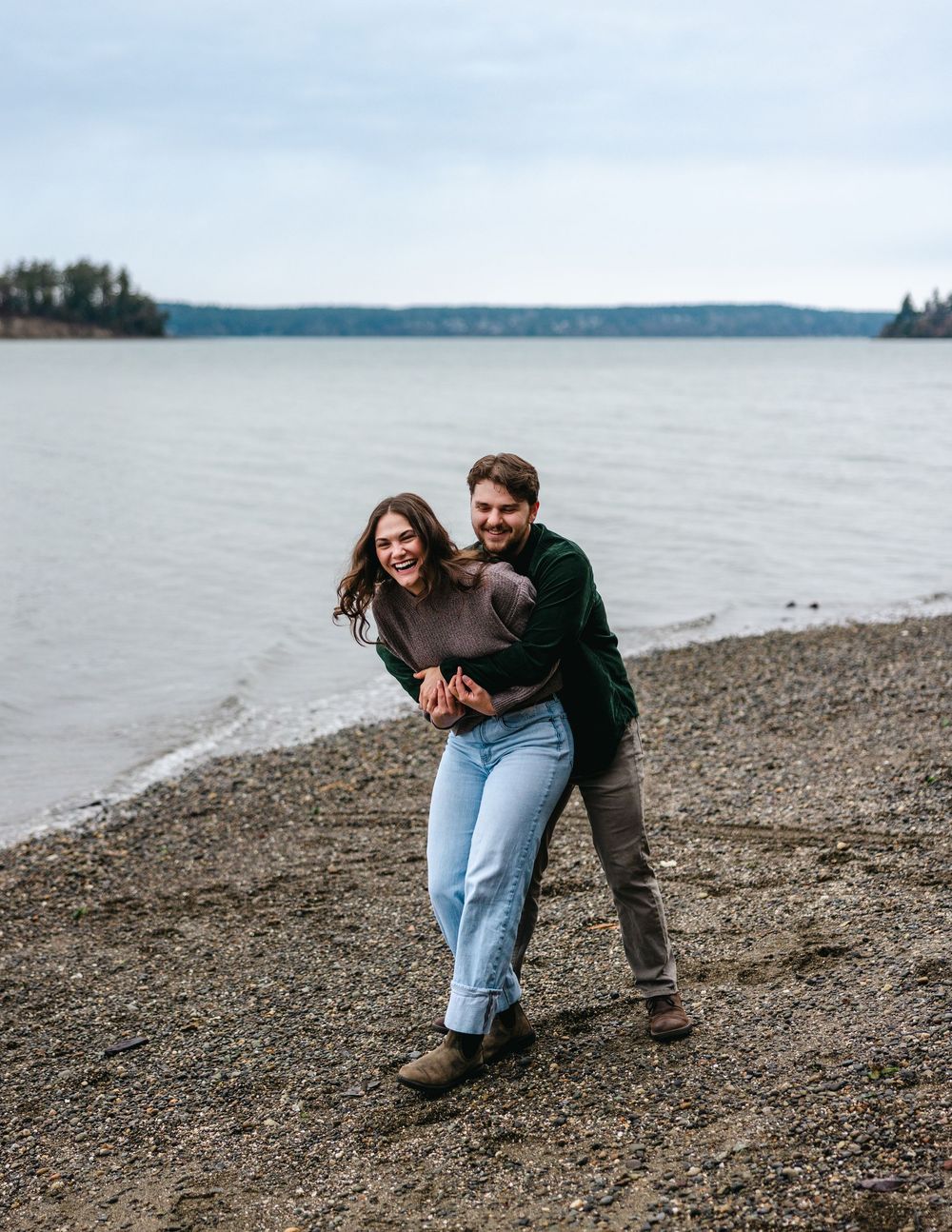 fun PNW engagement sessions