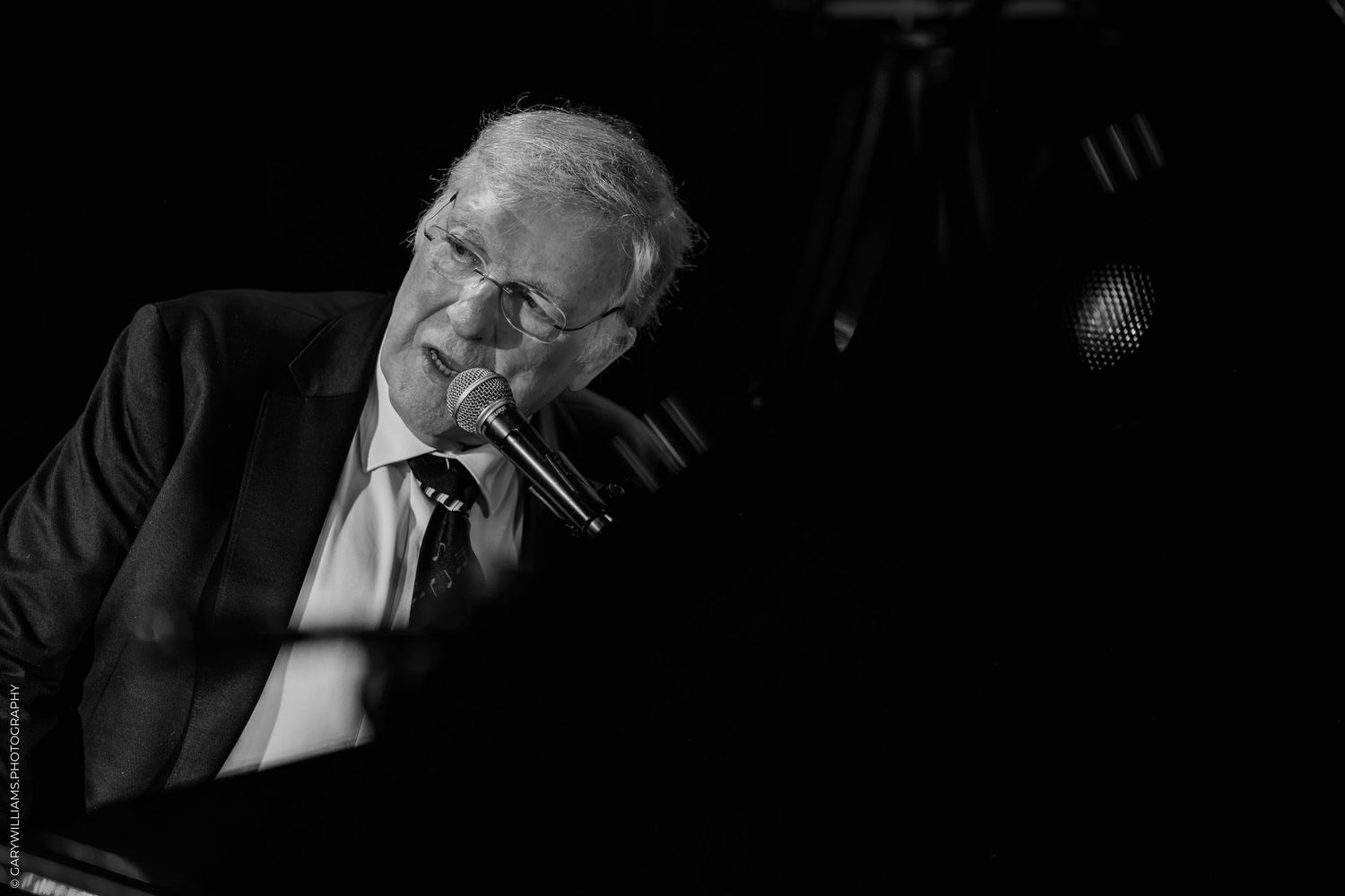 Neville Dickie pianist at Boisdale
