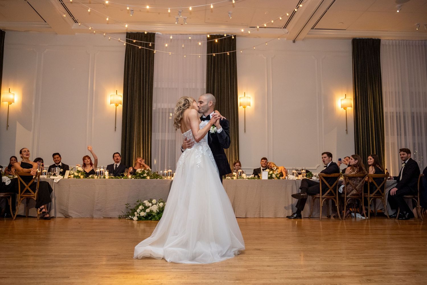 Wedding at The Ivy Room | Chicago Wedding Photographer