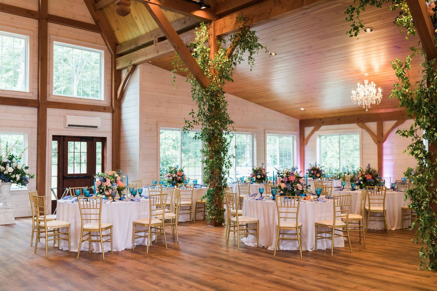 Rosemont Manor | Berryville, Virginia Wedding | Carly Arnwine Photography | Forcier Films | Flowers Unlimited | Celebrations Catering