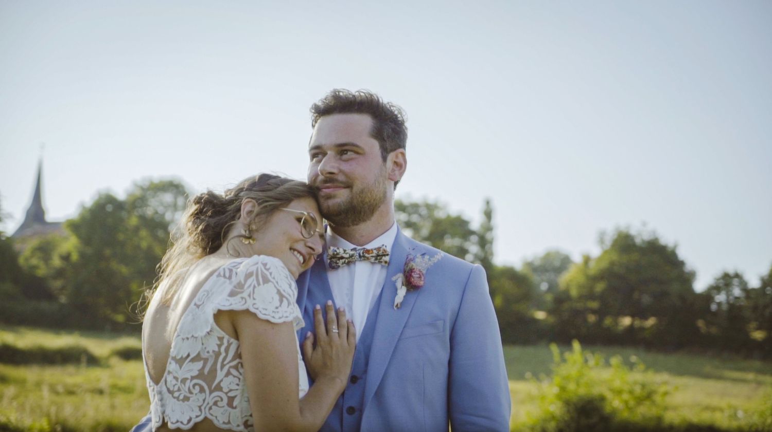 Photo de mariage, couple photographié par Chloé Cabanes