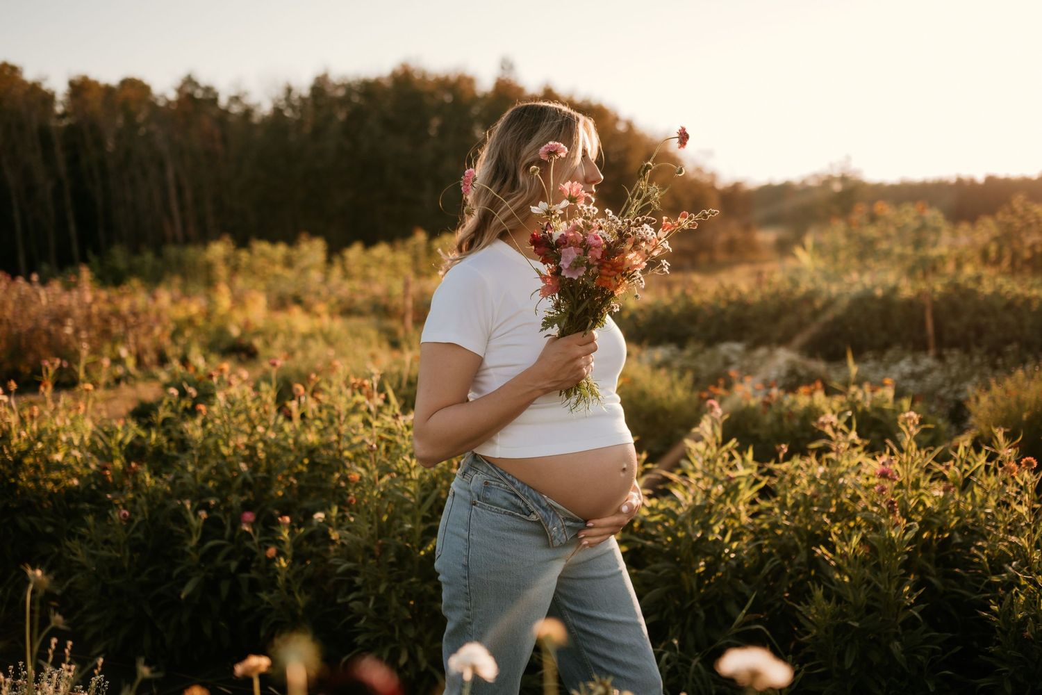 Edmonton newborn, maternity, and family lifestyle photography capturing candid, warm moments