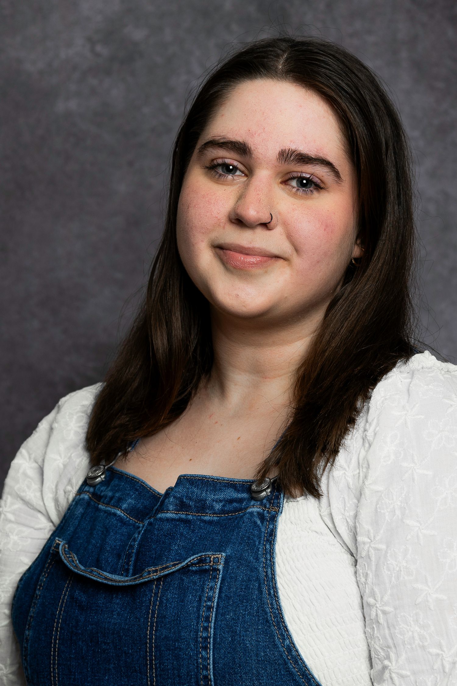 Professional headshot of Emma Charlebois by Linx Photography in Barrie, Ontario