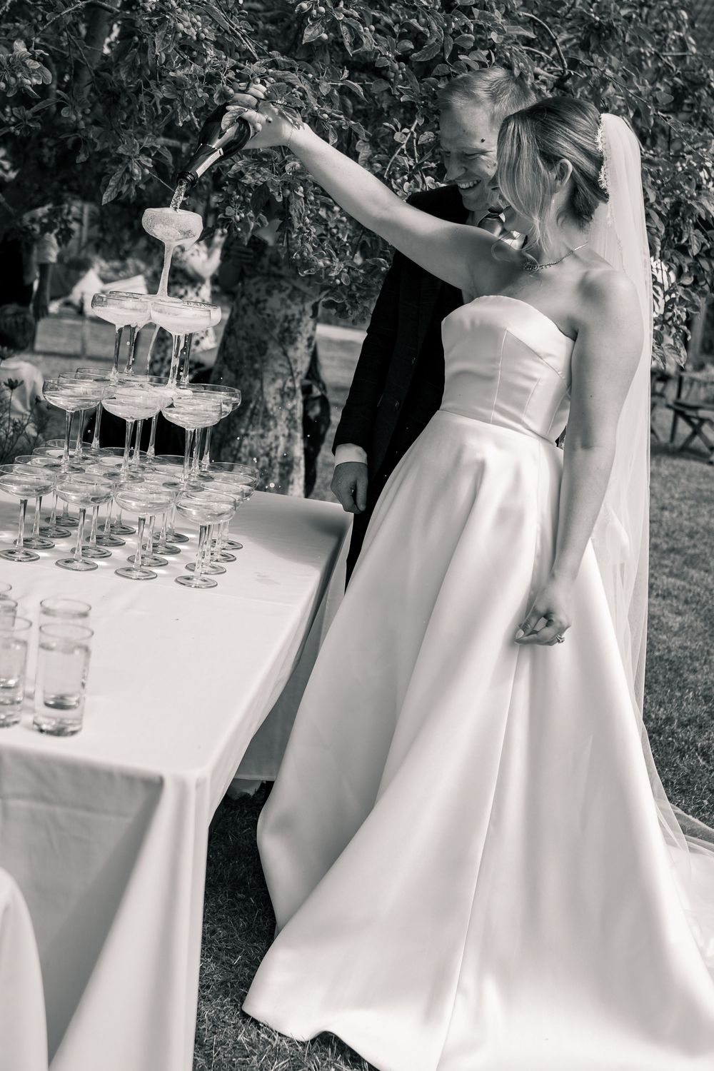 SUFFOLK WEDDING PHOTOGRAPHY - MARQUEE GARDEN WEDDING SUFFOLK - EDITORIAL WEDDING PHOTOGRAPHY
