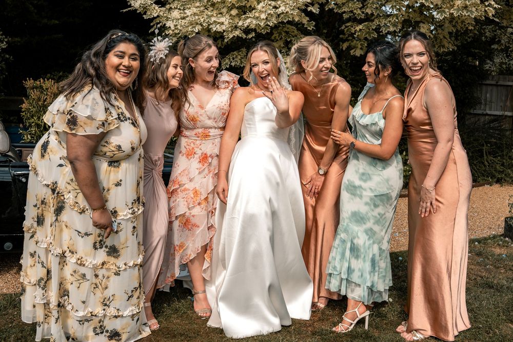 SUFFOLK WEDDING PHOTOGRAPHY - MARQUEE GARDEN WEDDING SUFFOLK - DOCUMENTARY WEDDING PHOTOGRAPHY