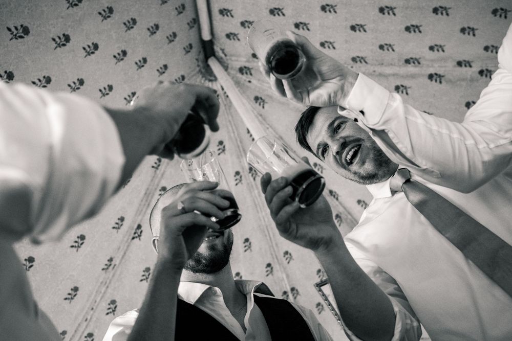 SUFFOLK WEDDING PHOTOGRAPHY - MARQUEE GARDEN WEDDING SUFFOLK - DOCUMENTARY WEDDING PHOTOGRAPHY