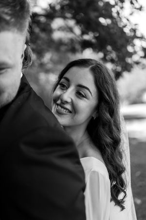 Candid black and white wedding photos showing joyful expressions and natural moments. christchurch wedding photography