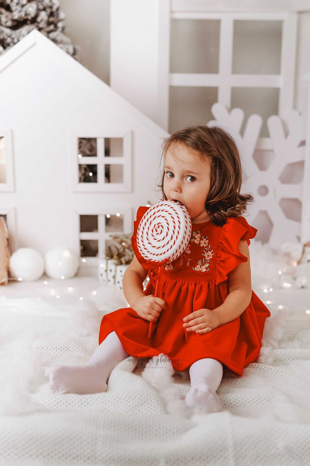 servizio fotografico Natale 2025 per bambini e famiglie, catania, presso lo studio fotografico antonella platania photography