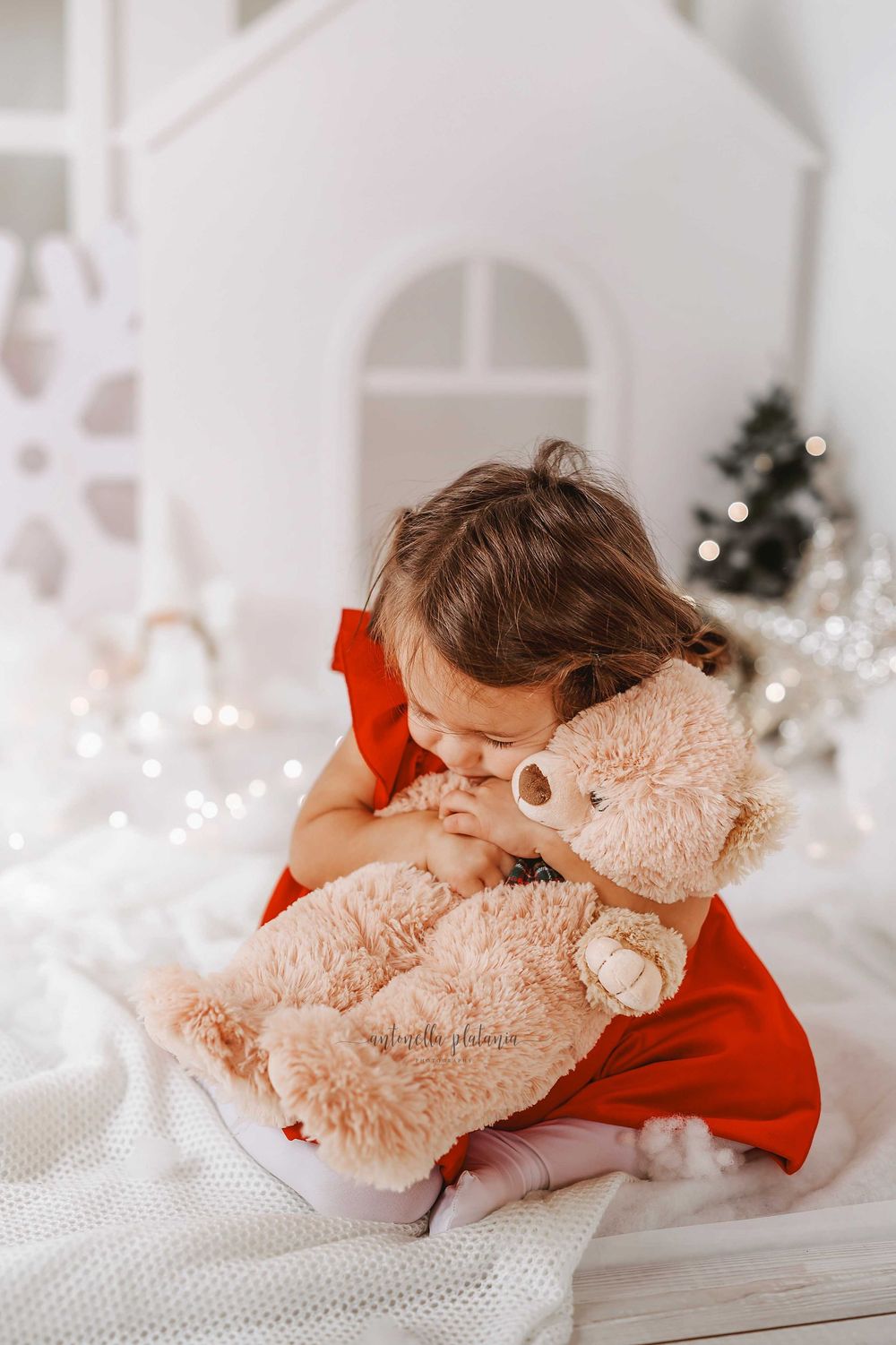 servizio fotografico Natale 2025 per bambini e famiglie, catania, presso lo studio fotografico antonella platania photography