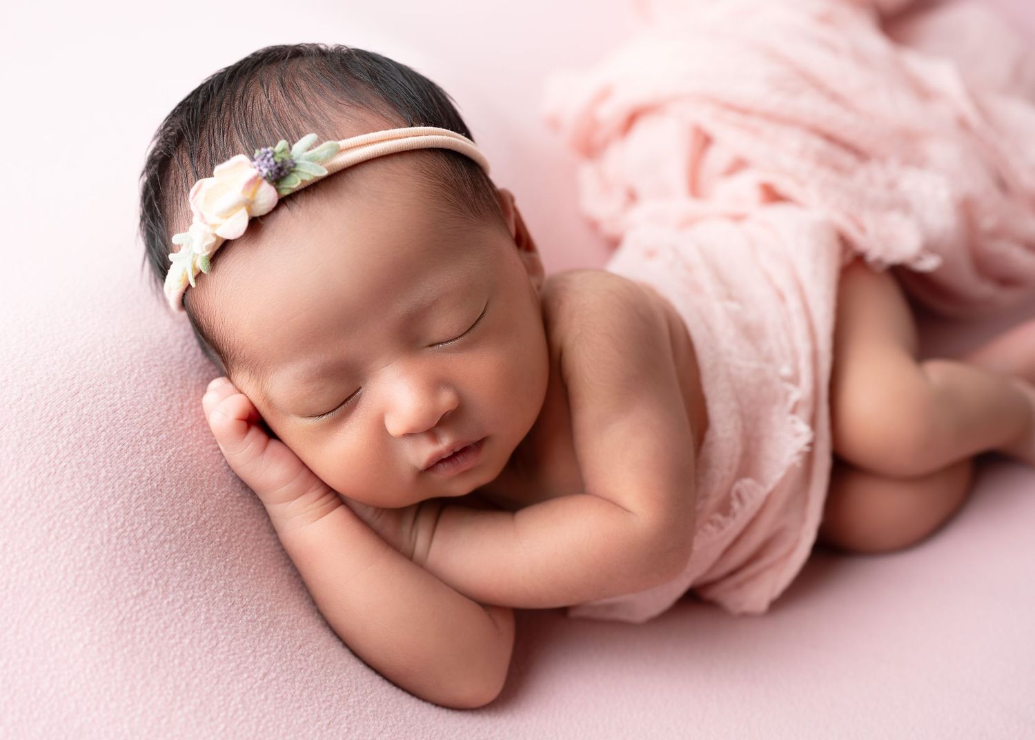 Los Angeles Maternity Photography and Newborn Photographer and Cake Smash Photography | JDLA Photography