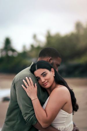 Puerto Rico Photographer. Albert Ray Photo. Book Now. Beach Photoshoot. San Juan Puerto Rico Engagement Photoshoot. Elopement photos. Couple