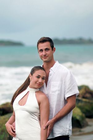 Puerto Rico Photographer. Albert Ray Photo. Book Now. Beach Photoshoot. Seaside Photoshoot. Engagement Photoshoot. Elopement photos.  Couple