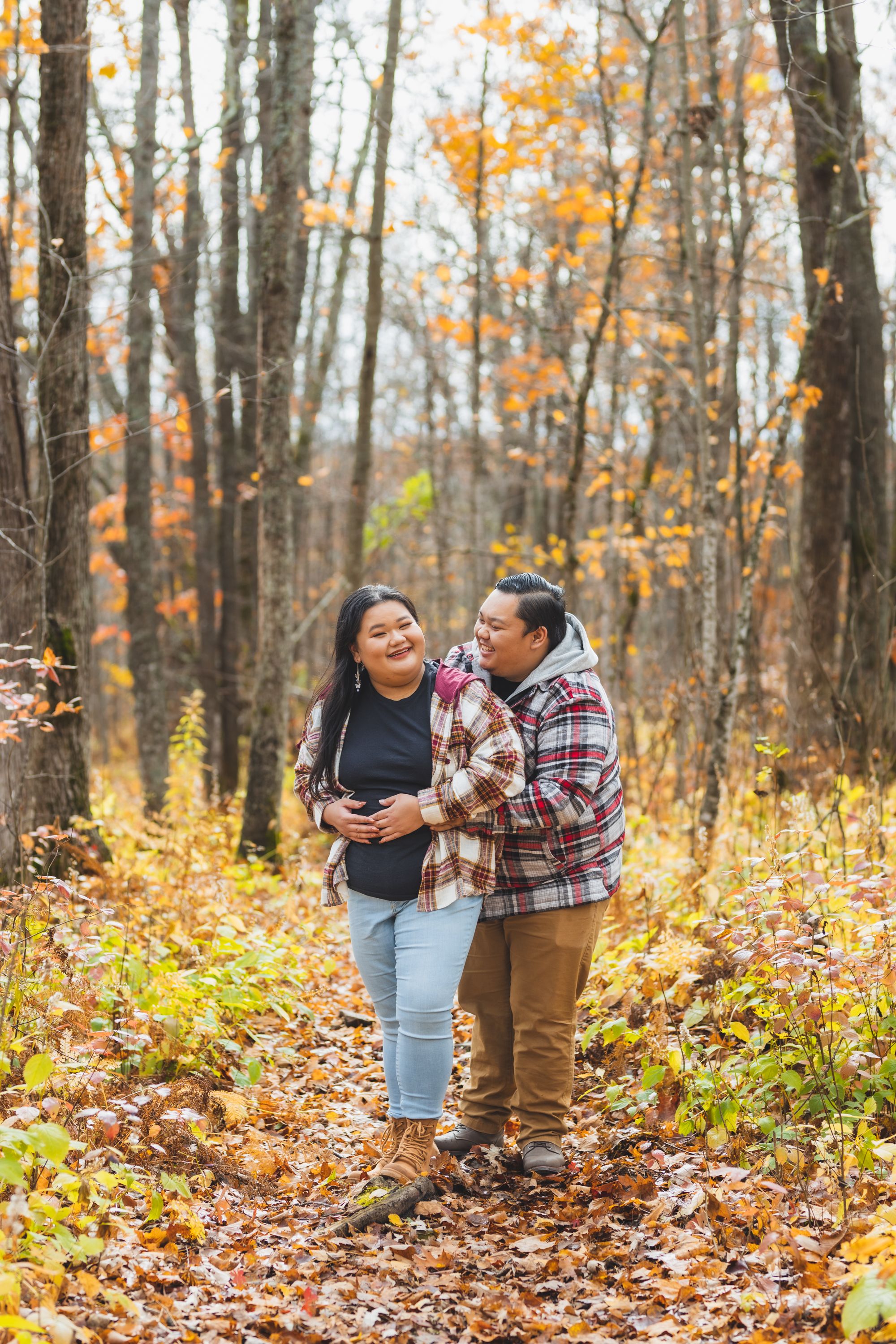 #SaintPaulphotographer
#couplesportrait
#Hmongcouplesportrait
#portraitphotography
#outsideportraitcouple