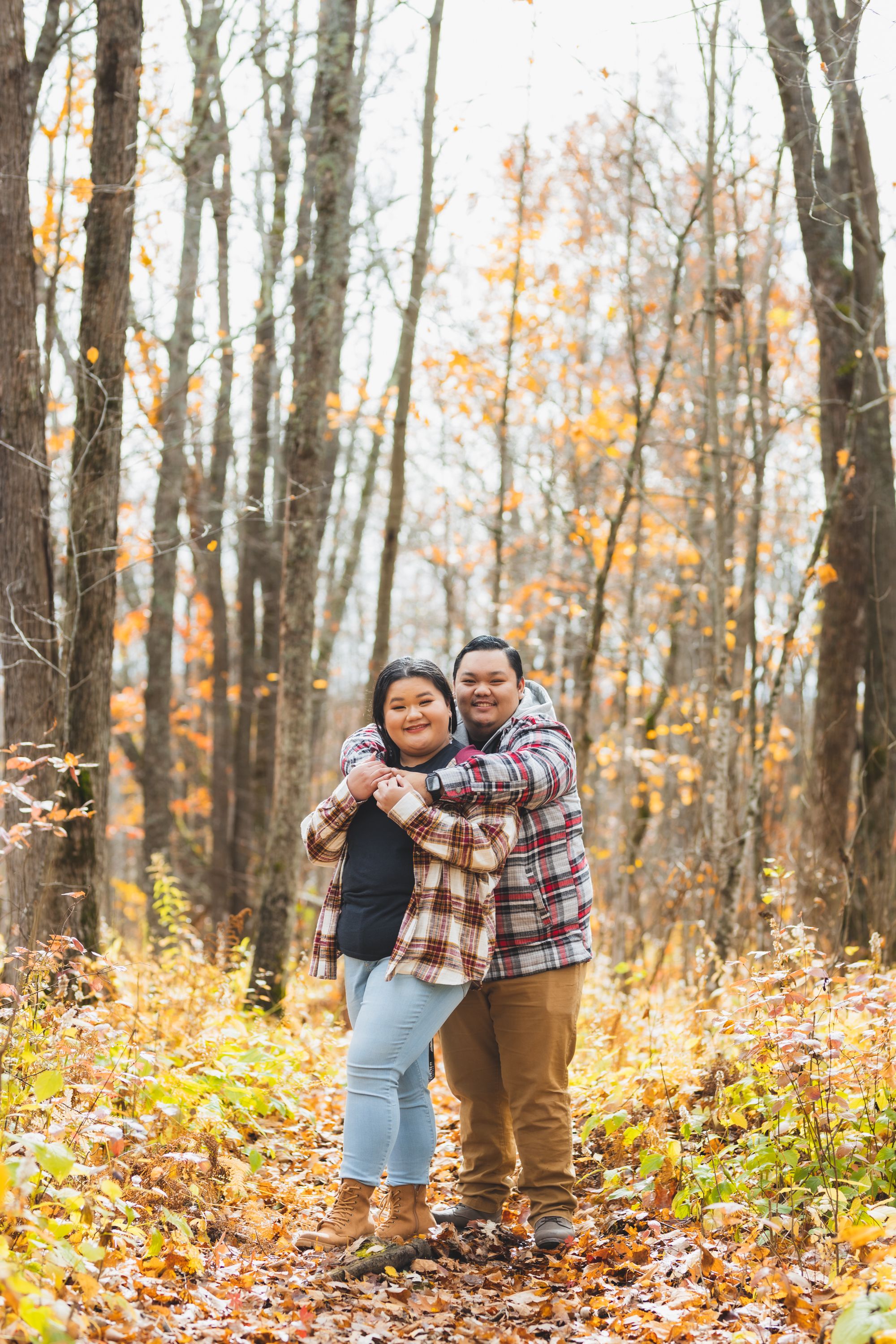 #SaintPaulphotographer
#couplesportrait
#Hmongcouplesportrait
#portraitphotography
#outsideportraitcouple