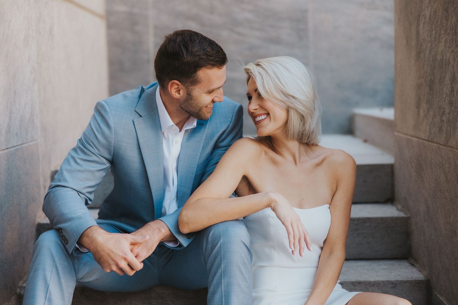 Timeless Stunning Engagement Session | Cincinnati, OH | Cincinnati Art Museum | Cincinnati Engagement Photography