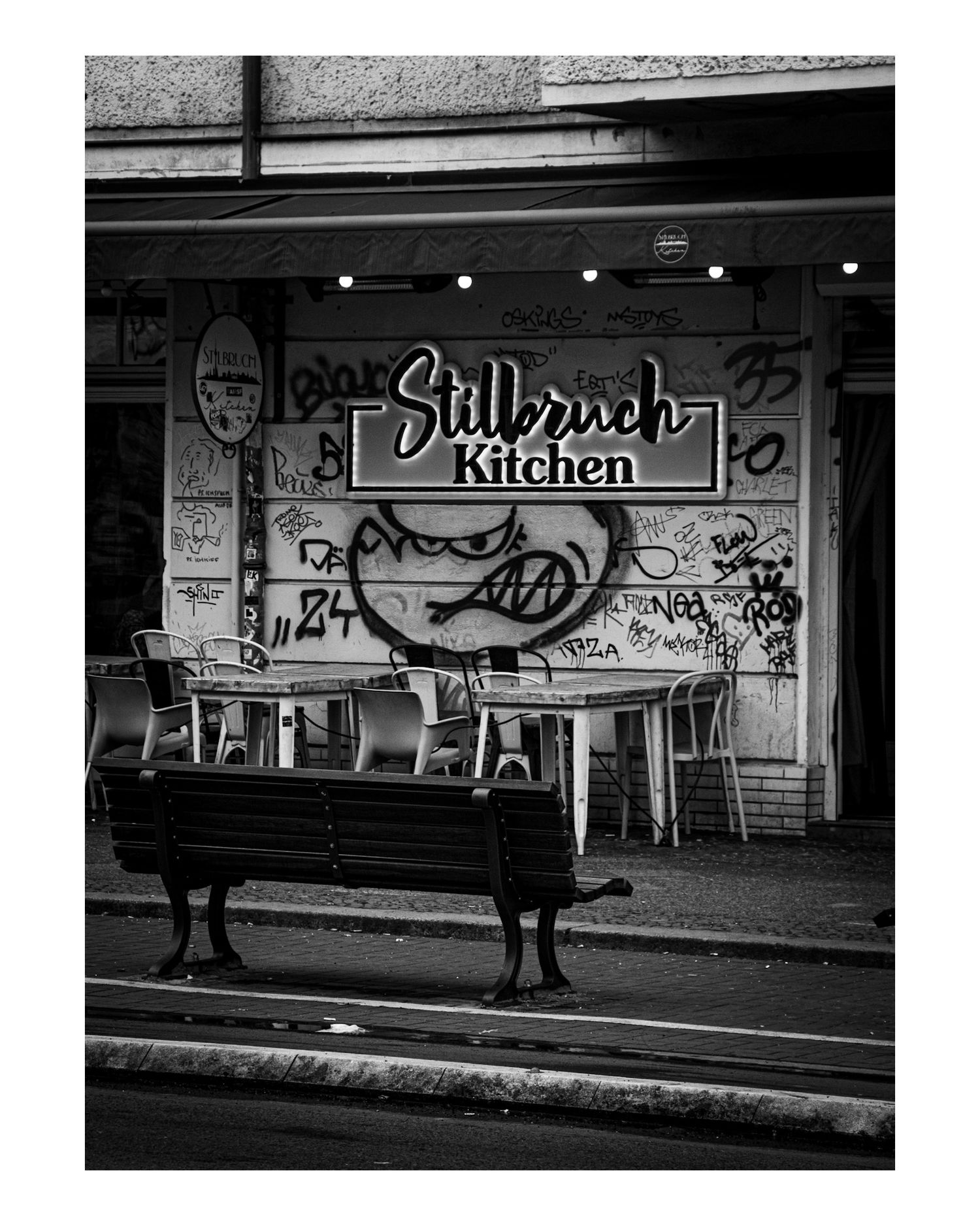 graffiti restaurant