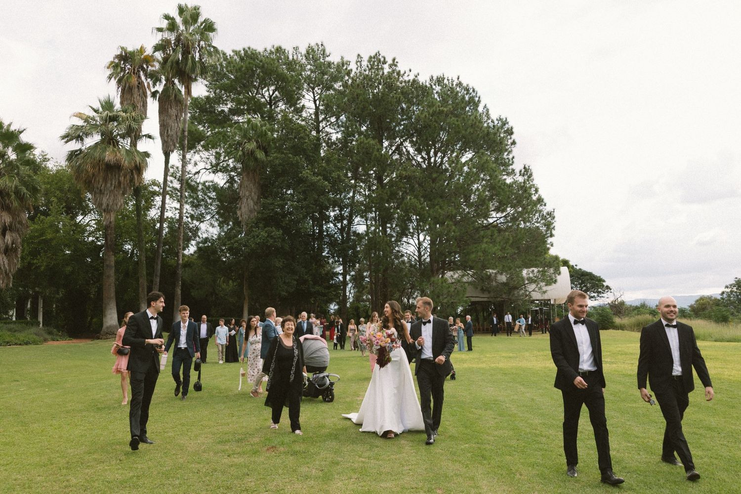 Cape Town wedding photographer Christene de Coning at Kleine Rijke documentary wedding