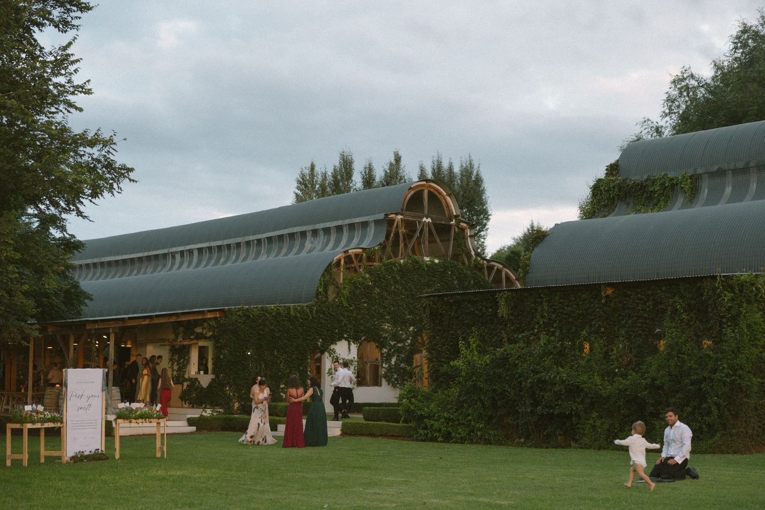 Cape Town wedding photographer Christene de Coning at Kleine Rijke documentary wedding