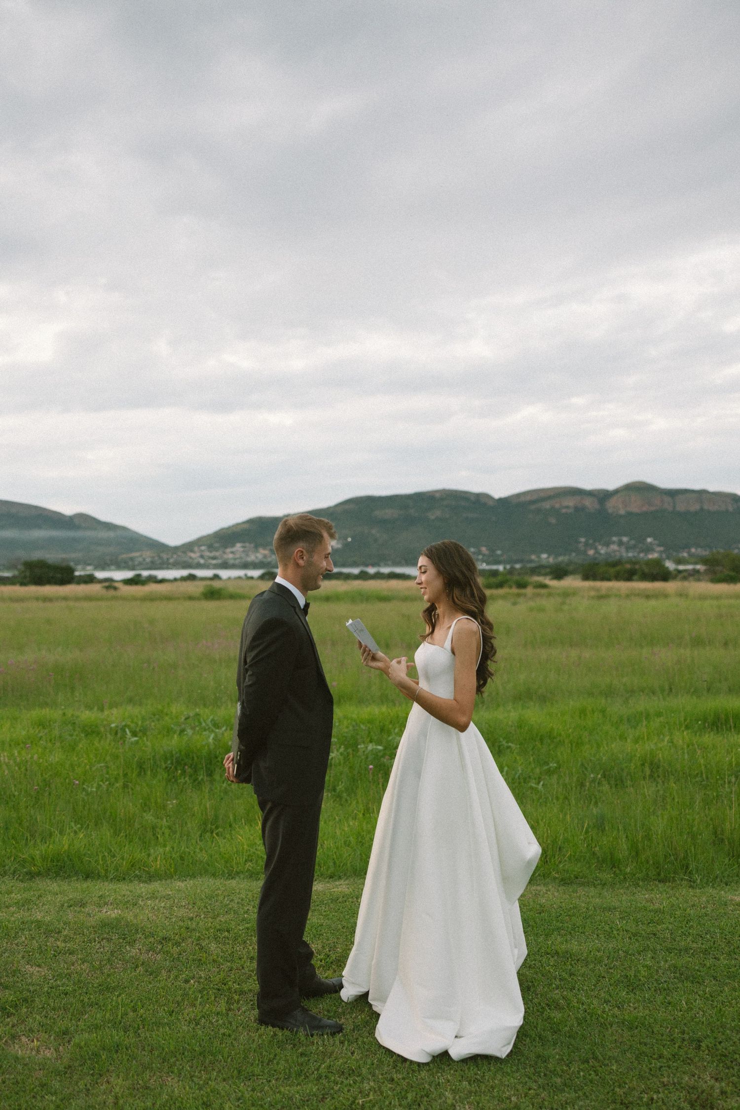 Cape Town wedding photographer Christene de Coning at Kleine Rijke documentary wedding