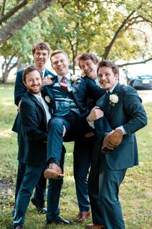 Franklin County photographer, Missouri photographer, STL photography, candid wedding, family, portraits near me, photography near me.