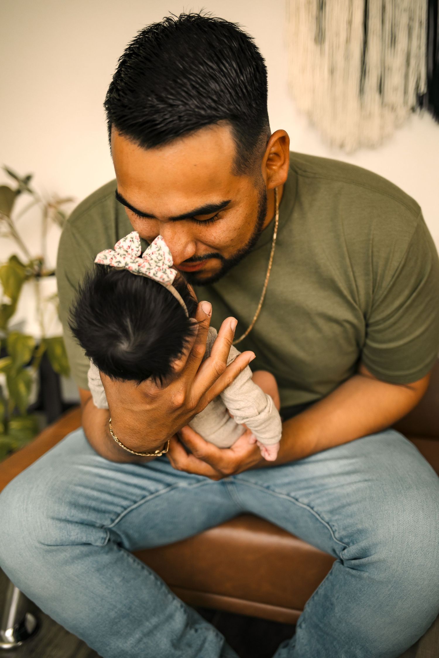 Arizona family wedding photographer travel photographer birth maternity photography