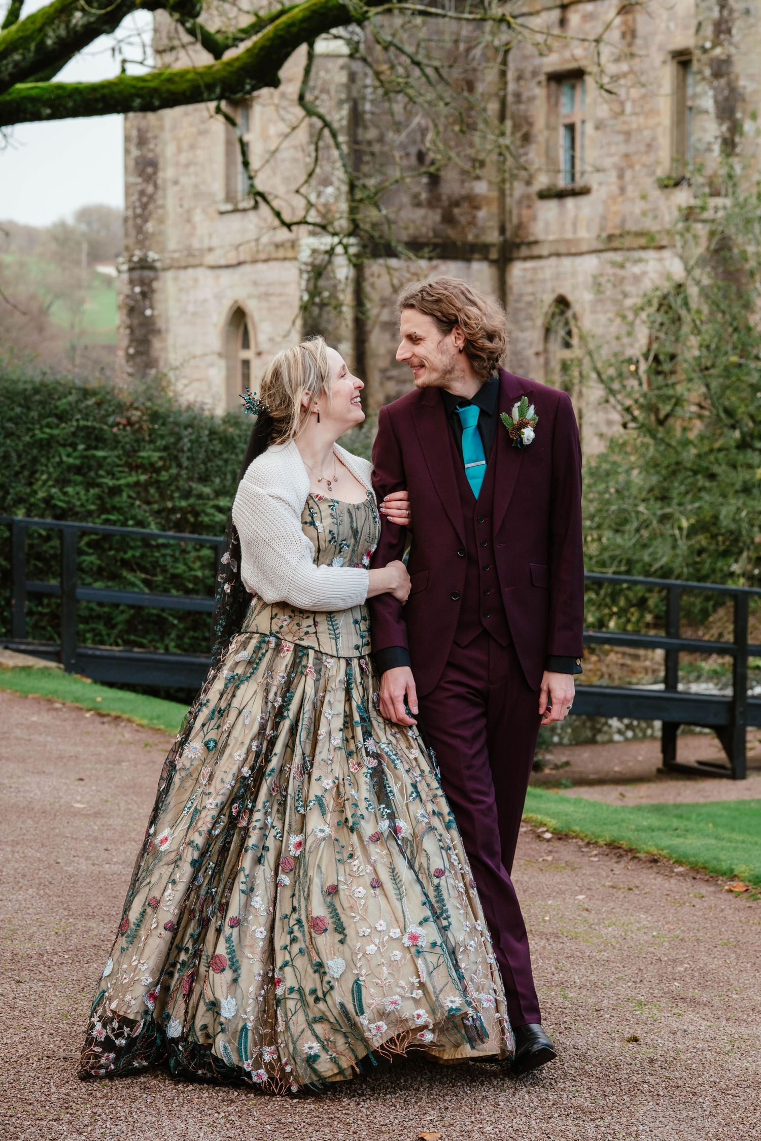 Clearwell Castle Wedding Photographer Zara Davis Forest of Dean Gloucestershire Cheltenham