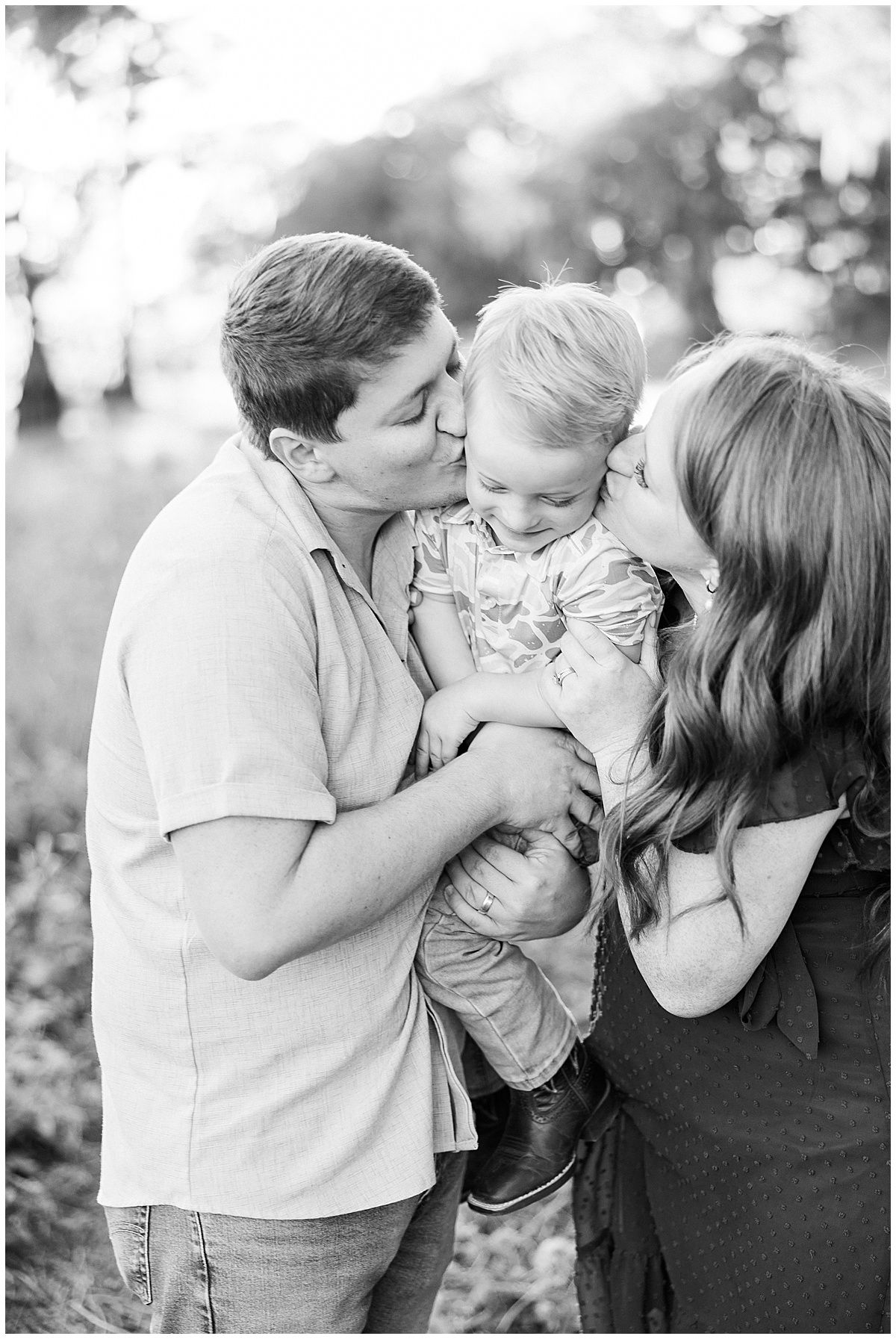 Dodson Family Maternity Session at Lake Bistineau State Park in North Louisiana by North Louisiana family photographer Courtney Dexter