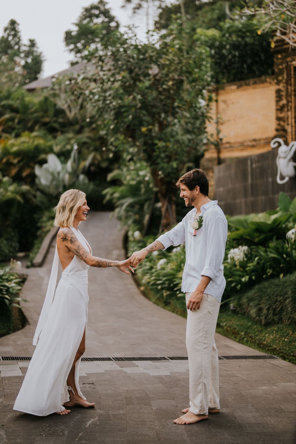 Honeymoon couple photography in Bali at a luxury resort