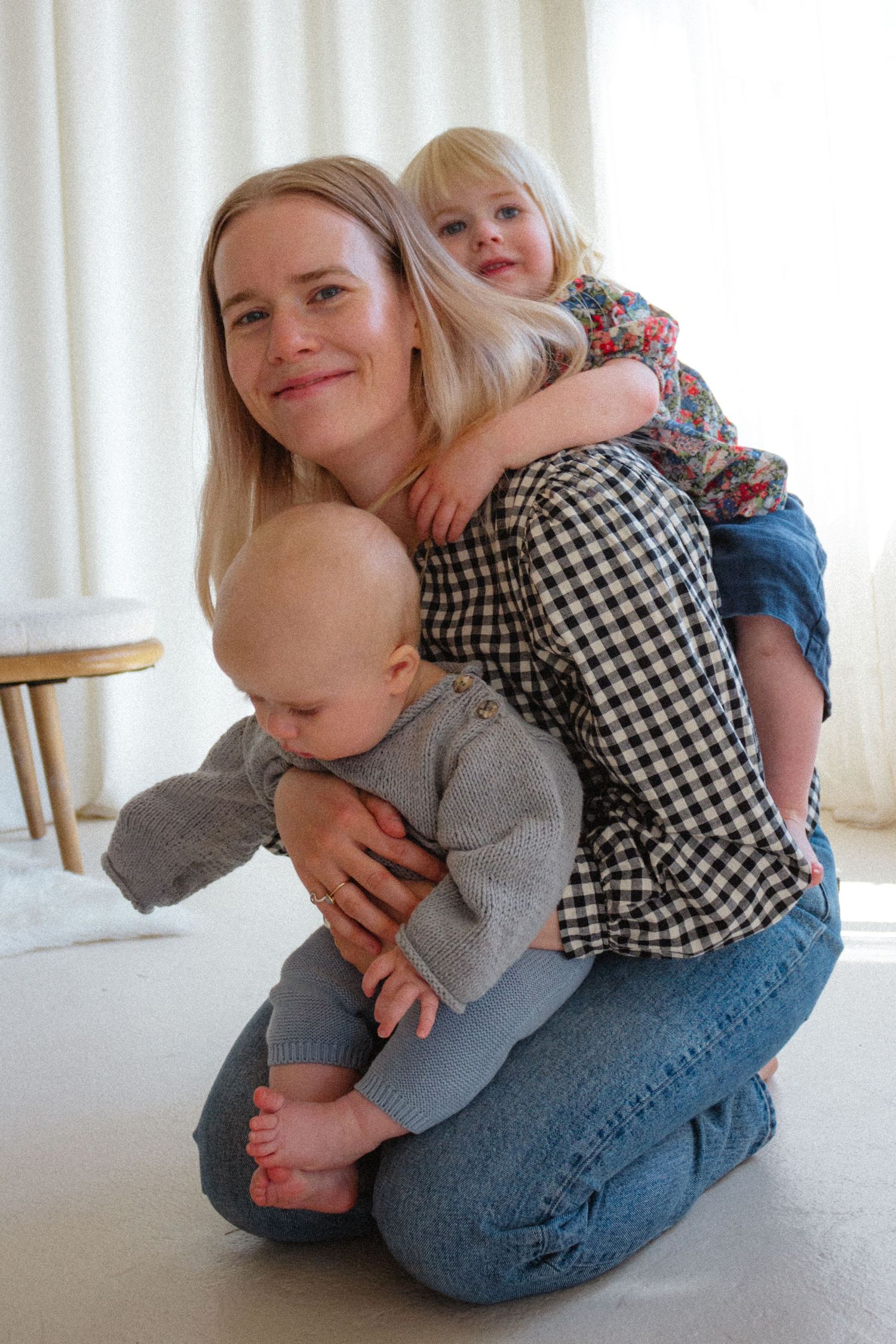 Vancouver Family and Motherhood Photographer offering candid, natural Sessions for pregnancy, newborn, breastfeeding, mommy and me sessions.