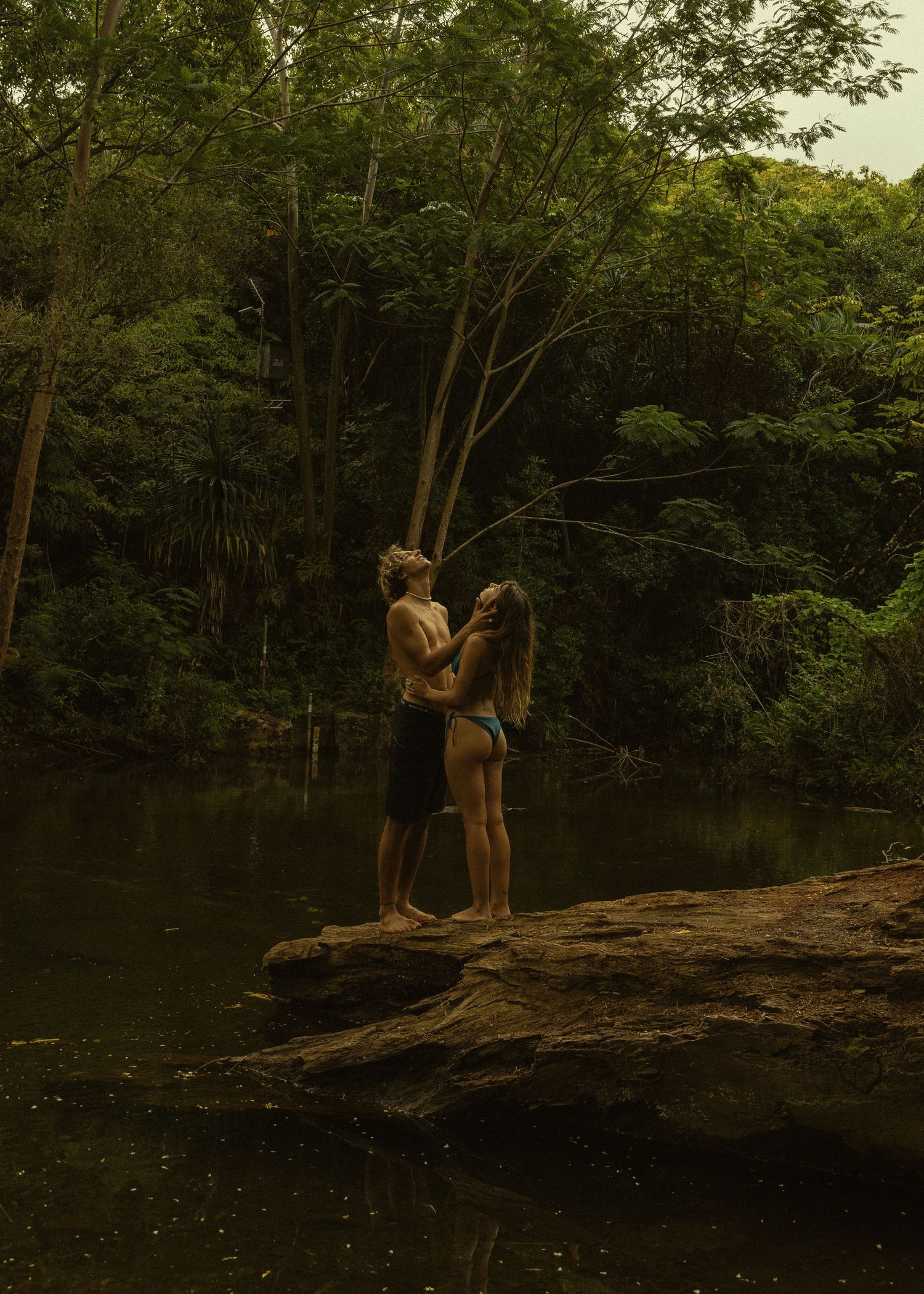 o'ahu photographer, Hawaii photographer, couples photographer, travel photographer, cinematic, storytelling, couples