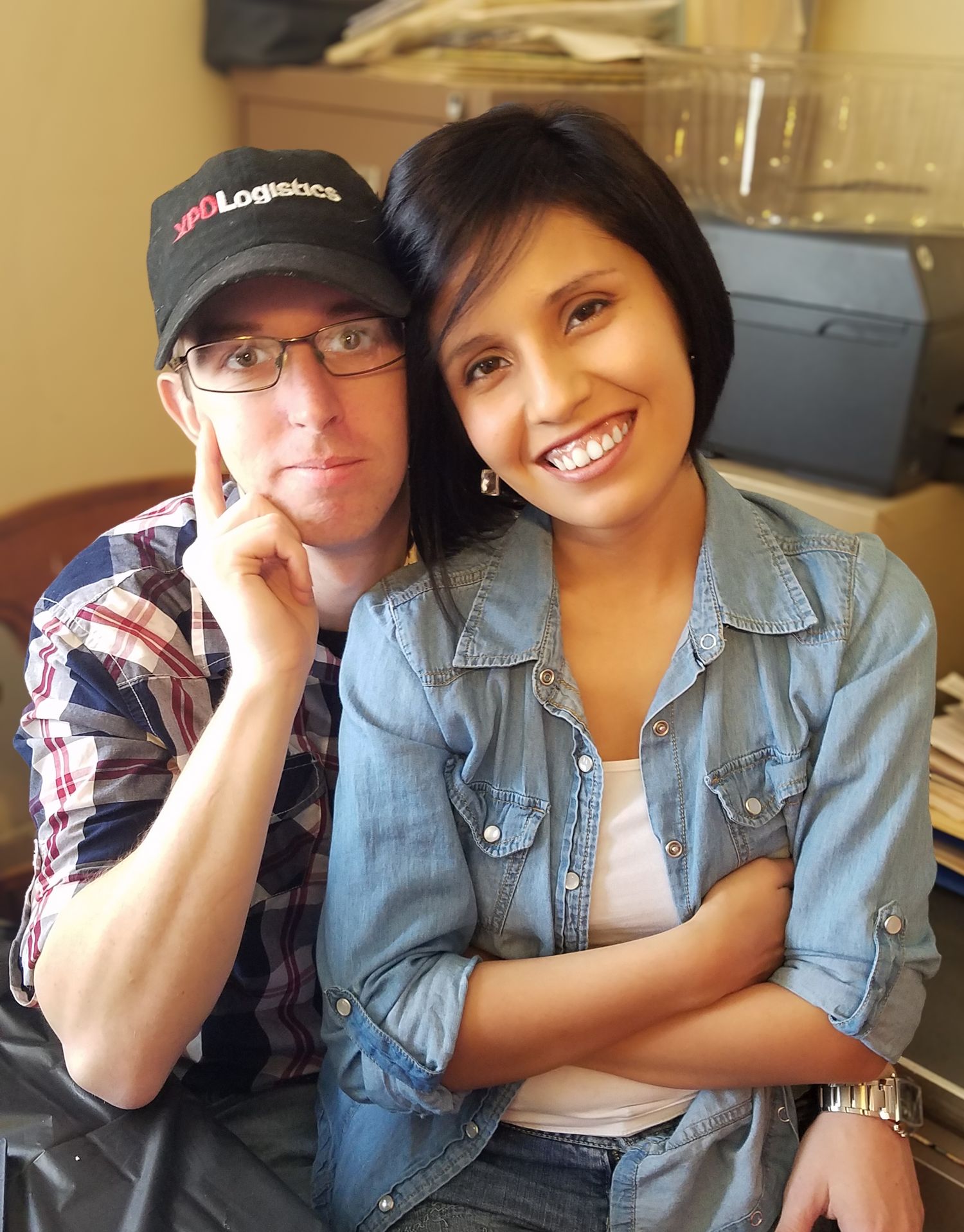 Picture of a happy couple taken by Rhonda Kay Photography.