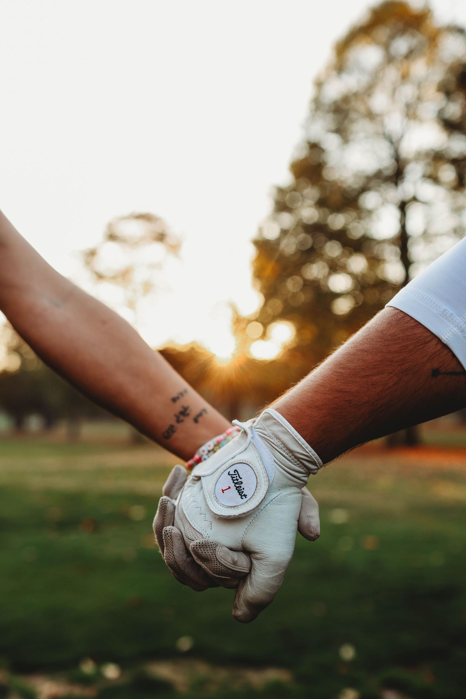 golf course couple photos, Pine Acres, love, Natural light