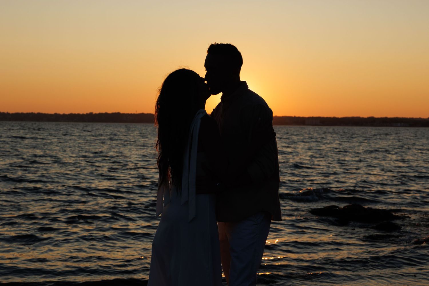Engagement portrait poses