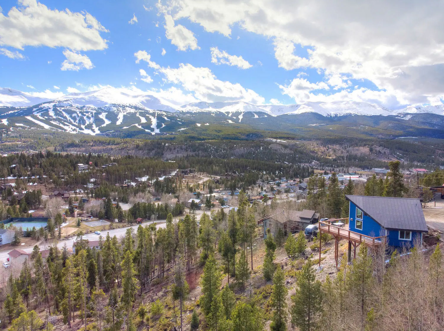 Couple elopement sin epic Breckenridge cabin with views of the ski resort