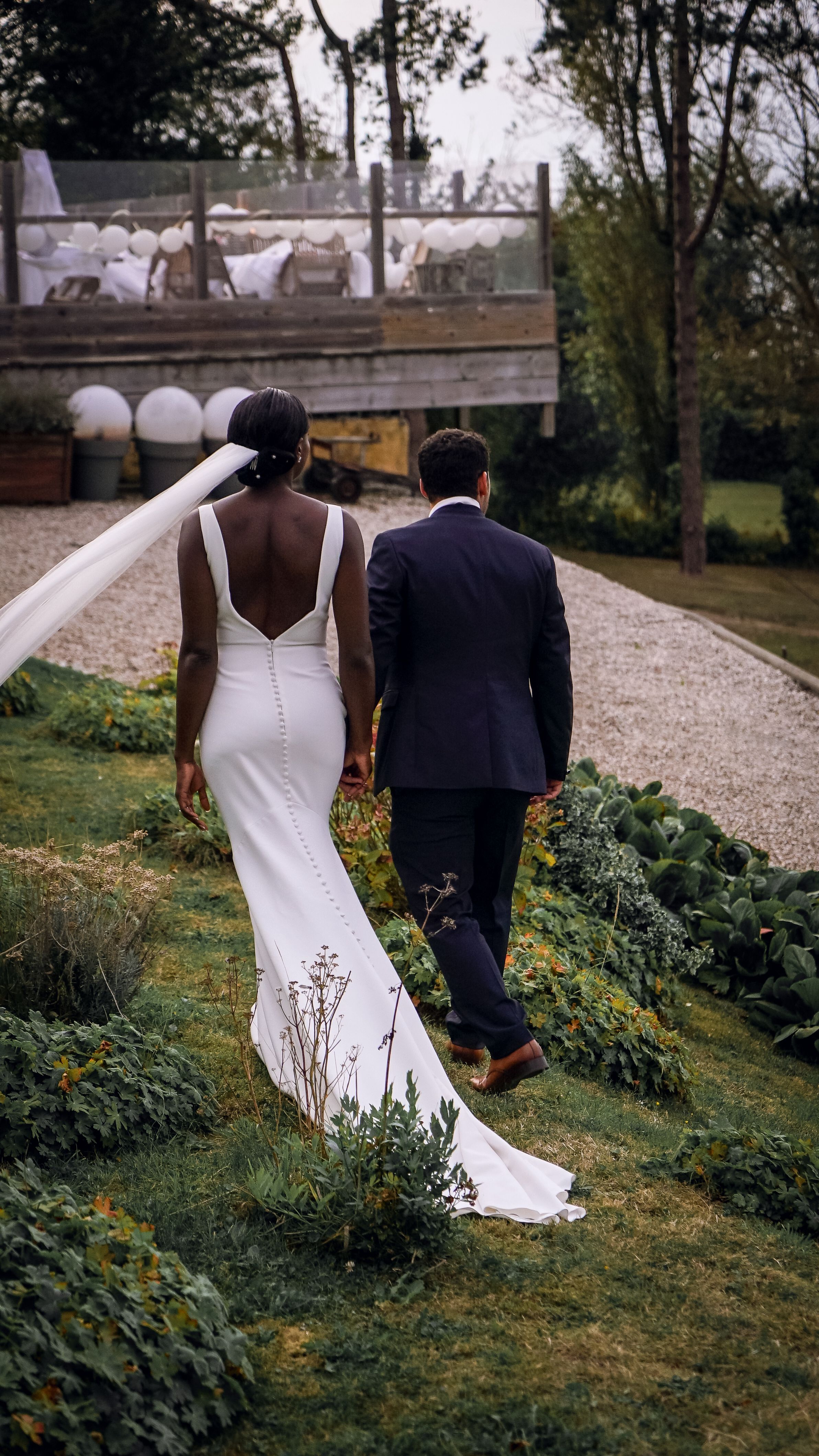 Photo de mariage, couple photographié par Chloé Cabanes