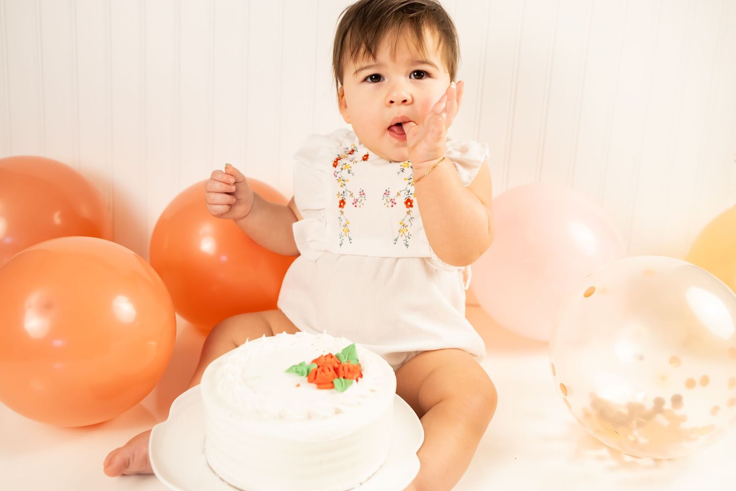 Cake Smash Photo Session | Milestone Photography | Turning One | First Birthday Photos | Richmond, VA