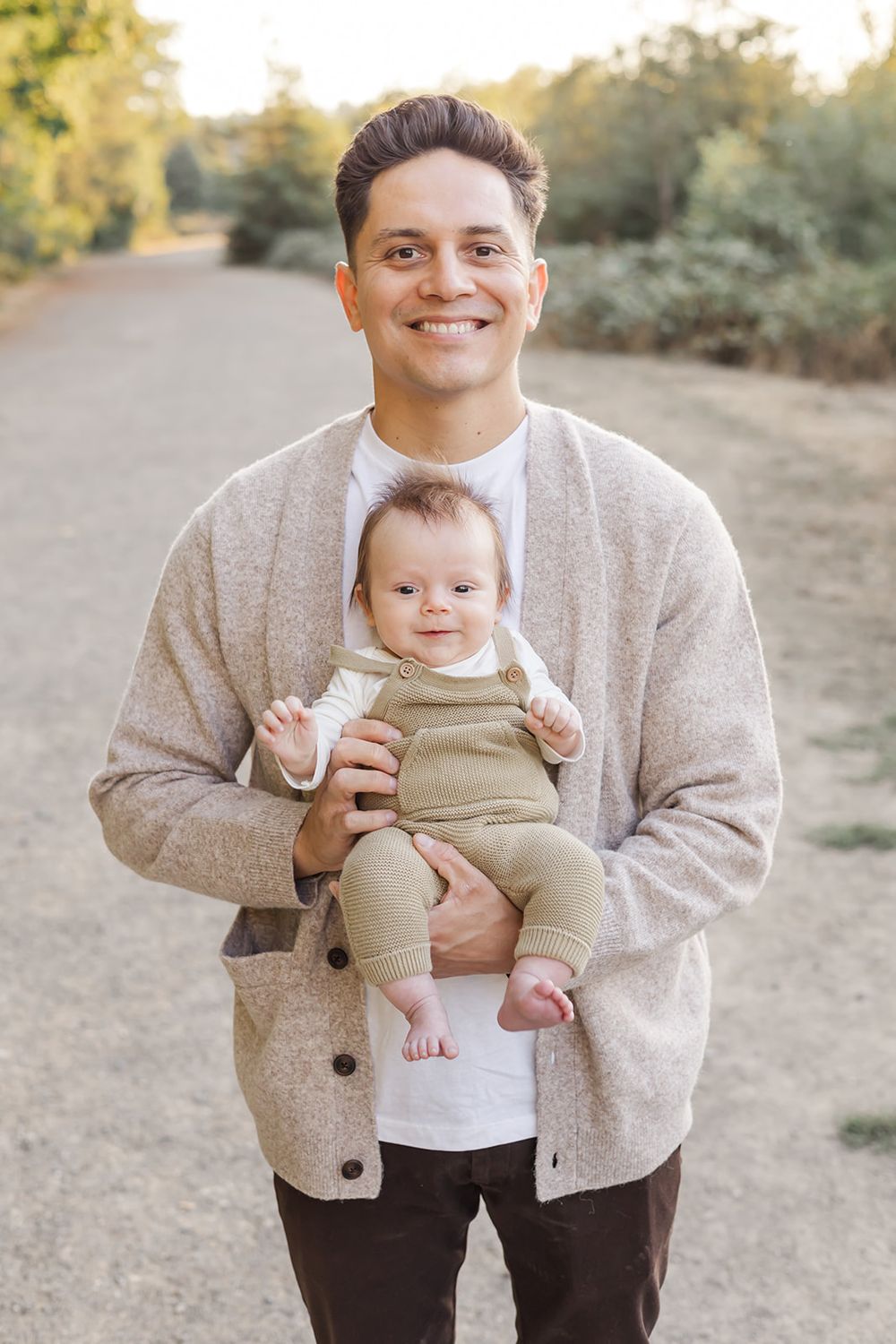 dad and newborn baby in neutrals at regional park in Sonoma County California. fathers day mini session.