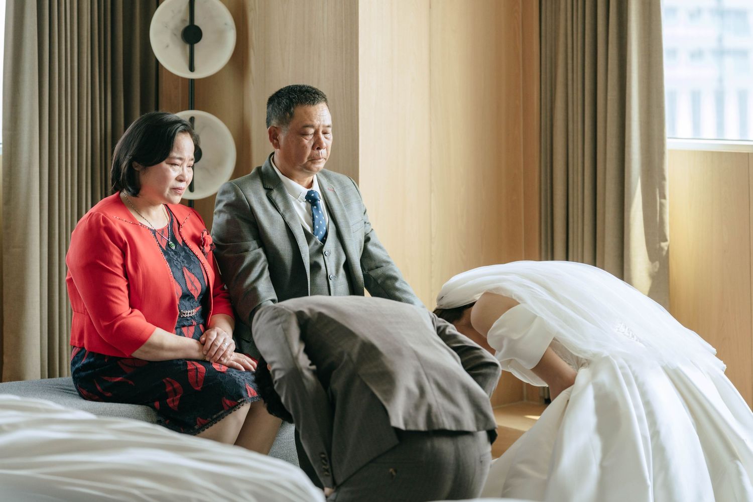 渴望影像|專業經營的台灣婚禮攝影團隊,服務高雄、台南、台中、台北、新北及全台新人,擅長美式戶外婚禮、證婚儀式與自然時尚婚禮紀實,以明亮自然的光感、細膩構圖與真實情感,完整記錄婚禮準備、儀式與宴會中的每個動人時刻,並提供紐西蘭海外婚禮、海外婚紗與旅拍服務。