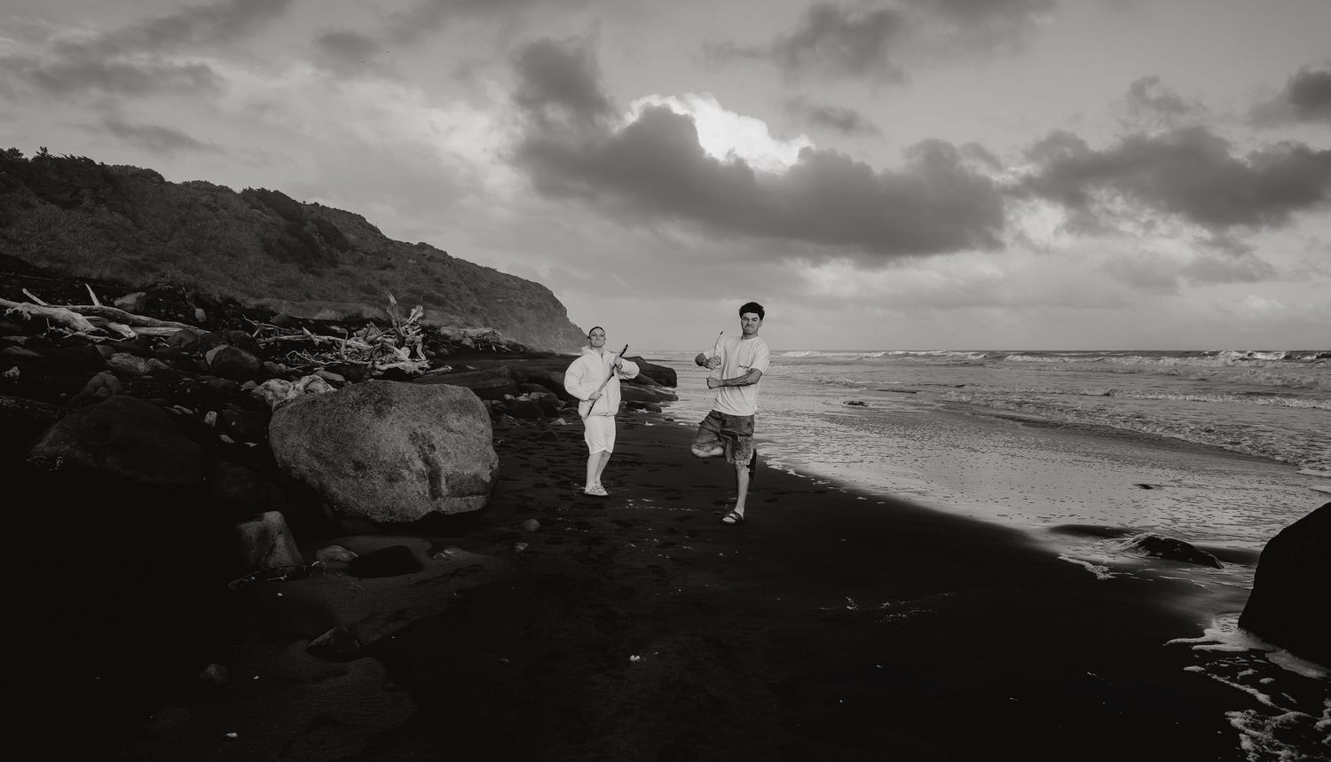 Taranaki Family on beach at family photoshoot. South taranaki Photographer