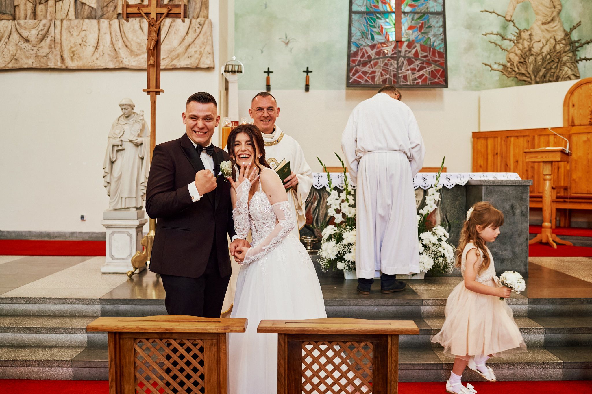 Reportaż ślubny kościół Jesionka