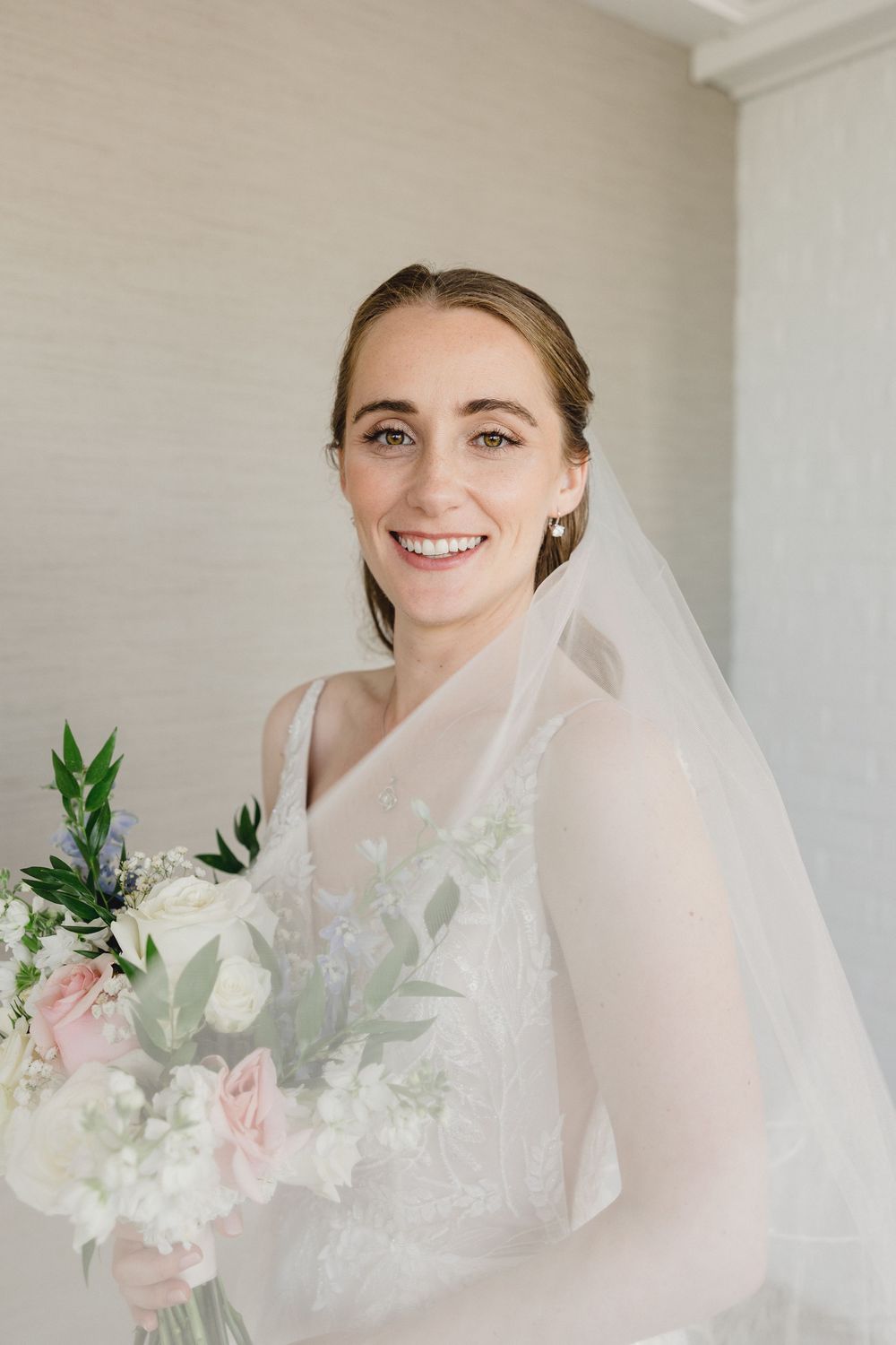 Getting ready Newport, RI wedding, Newport Harbor island resort