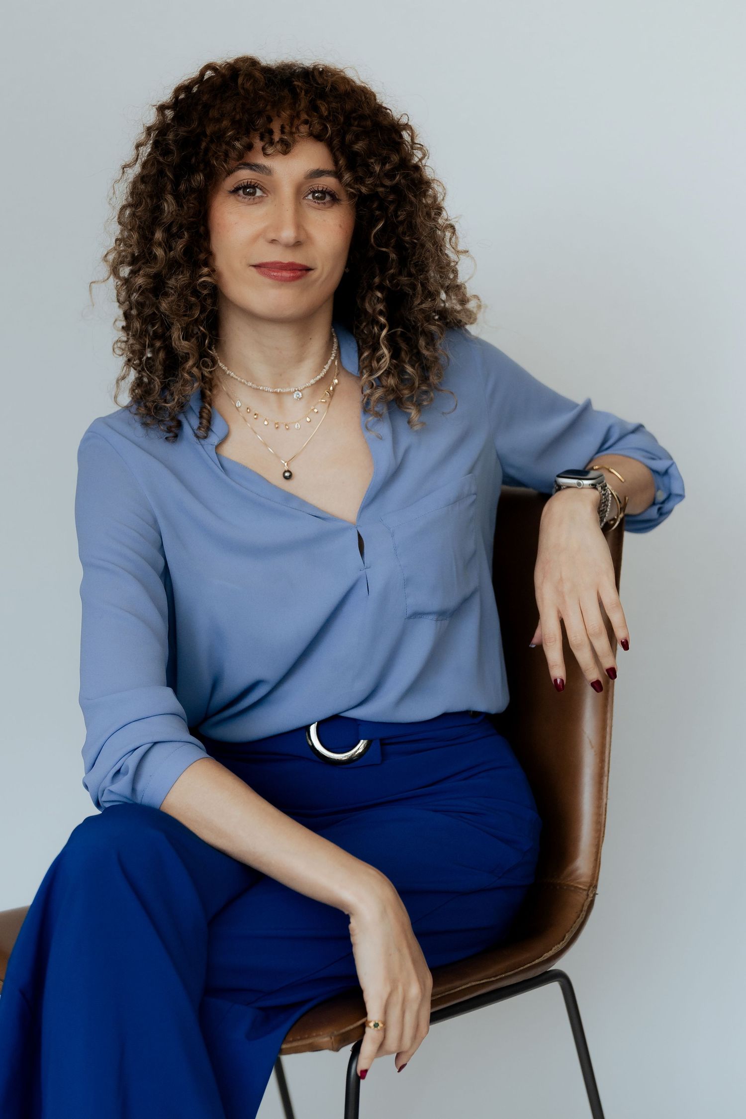 Corporate headshot in Dubai – professional studio portrait