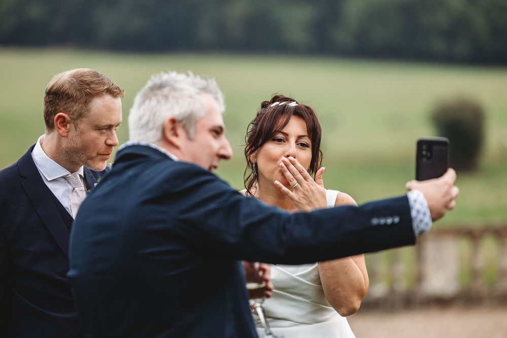 Natural wedding photography at Prestwold Hall