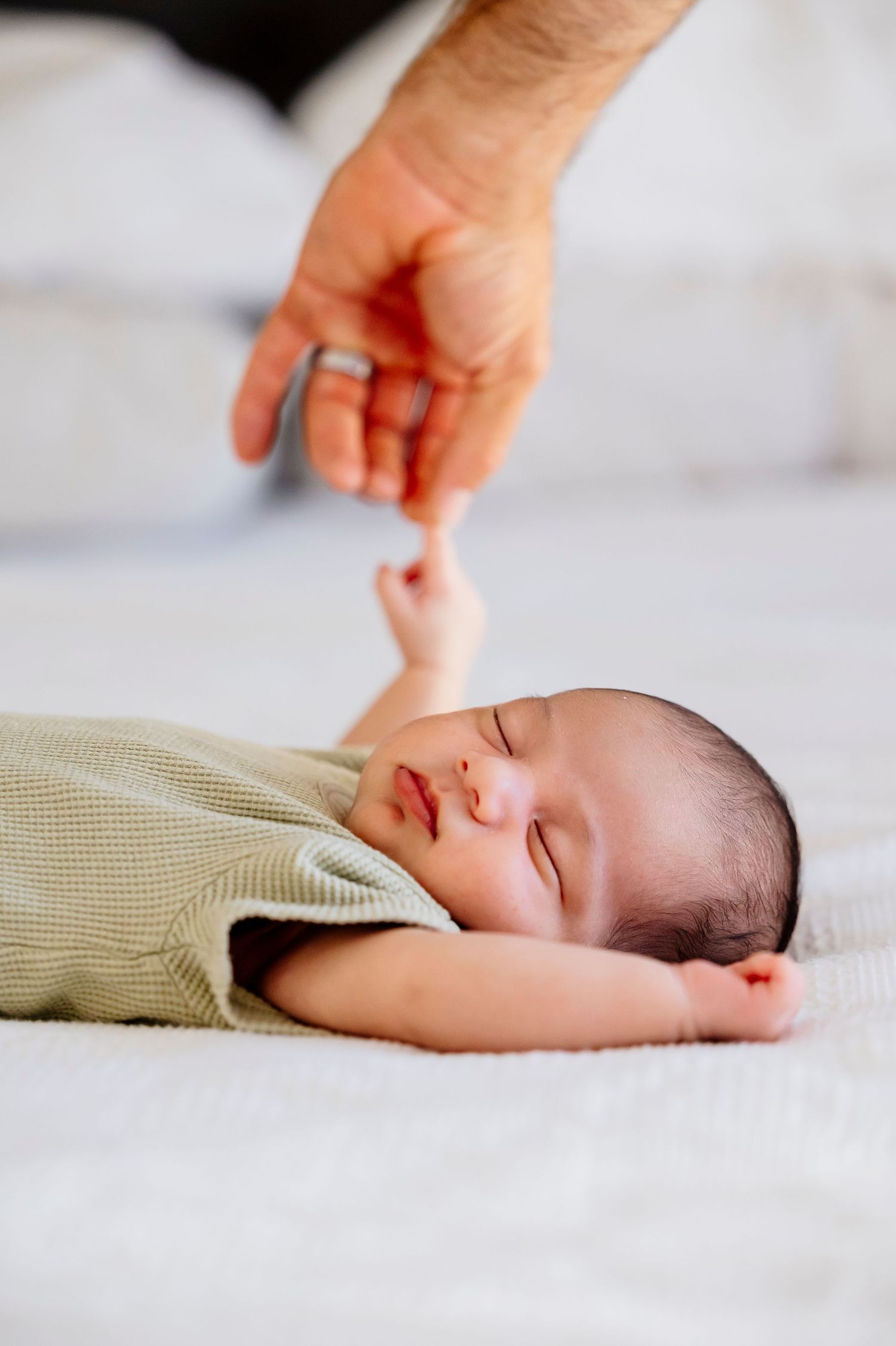 newborn and fresh 48 photographer in queensland, brisbane, gold coast, sunshine coast home service