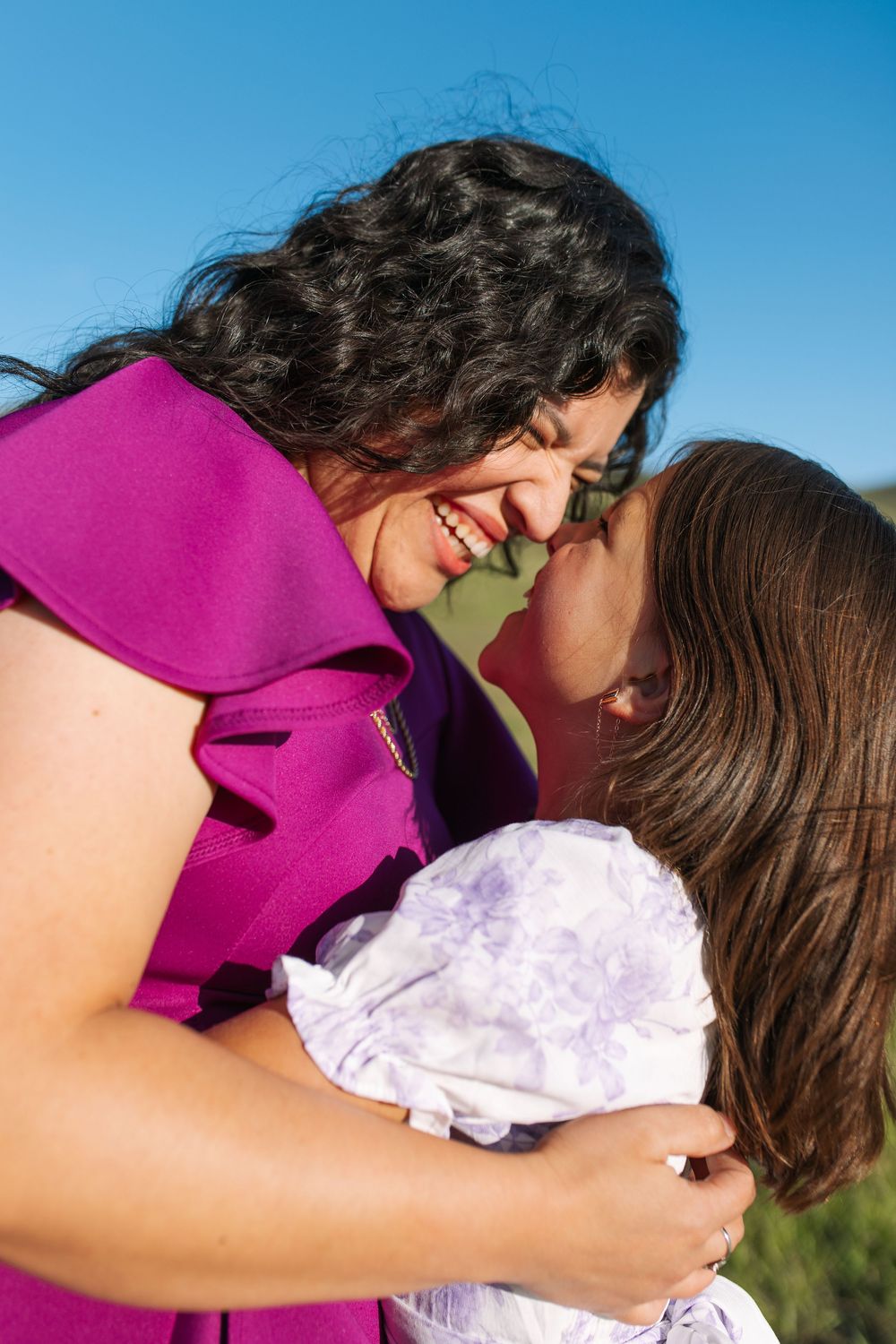 UTAH FAMILY PHOTOGRAPHER CAPTURING JOYFUL MOMENTS AT TUNNEL SPRINGS PARK IN SALT LAKE CITY