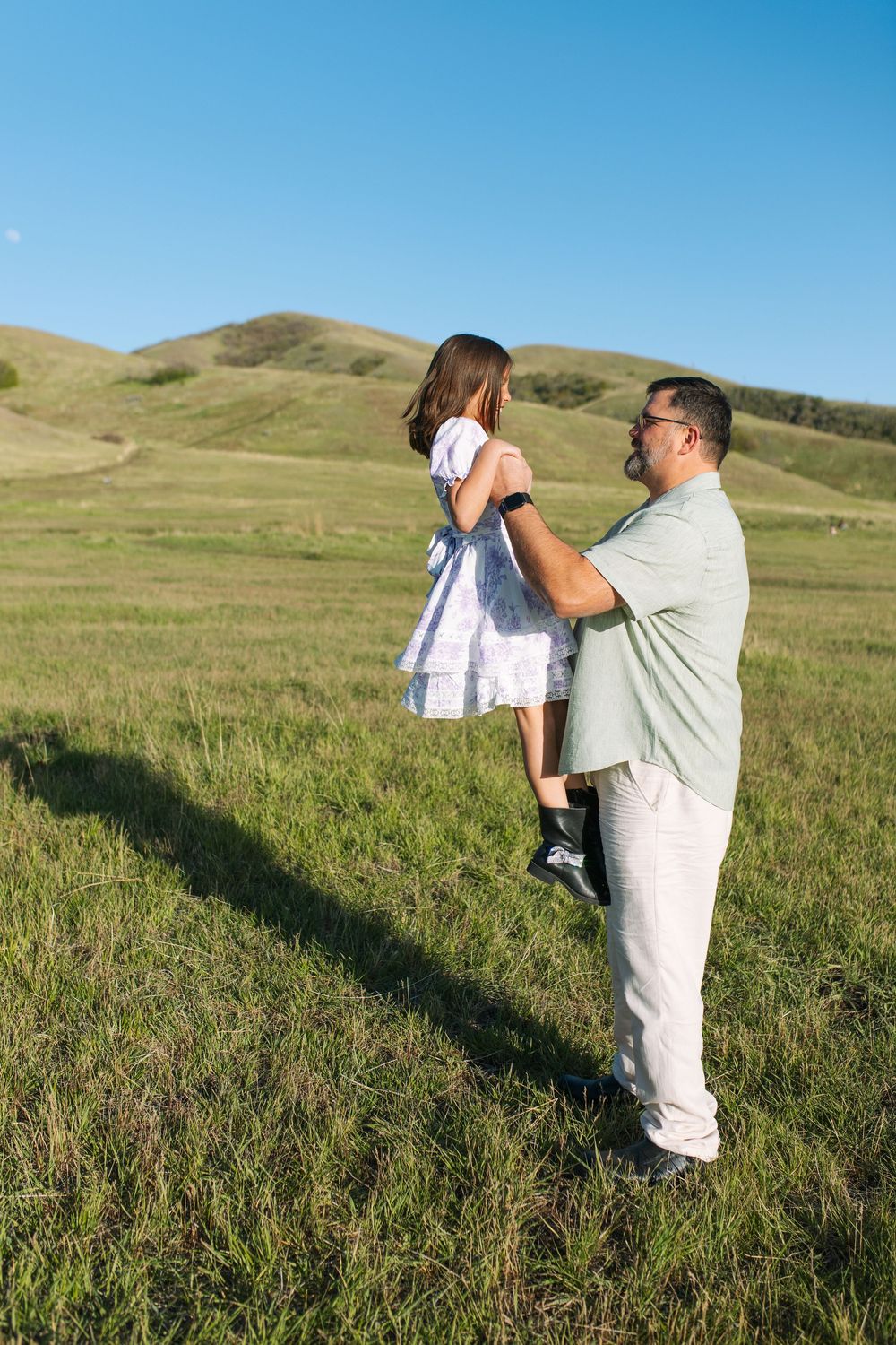 UTAH FAMILY PHOTOGRAPHER CAPTURING JOYFUL MOMENTS AT TUNNEL SPRINGS PARK IN SALT LAKE CITY