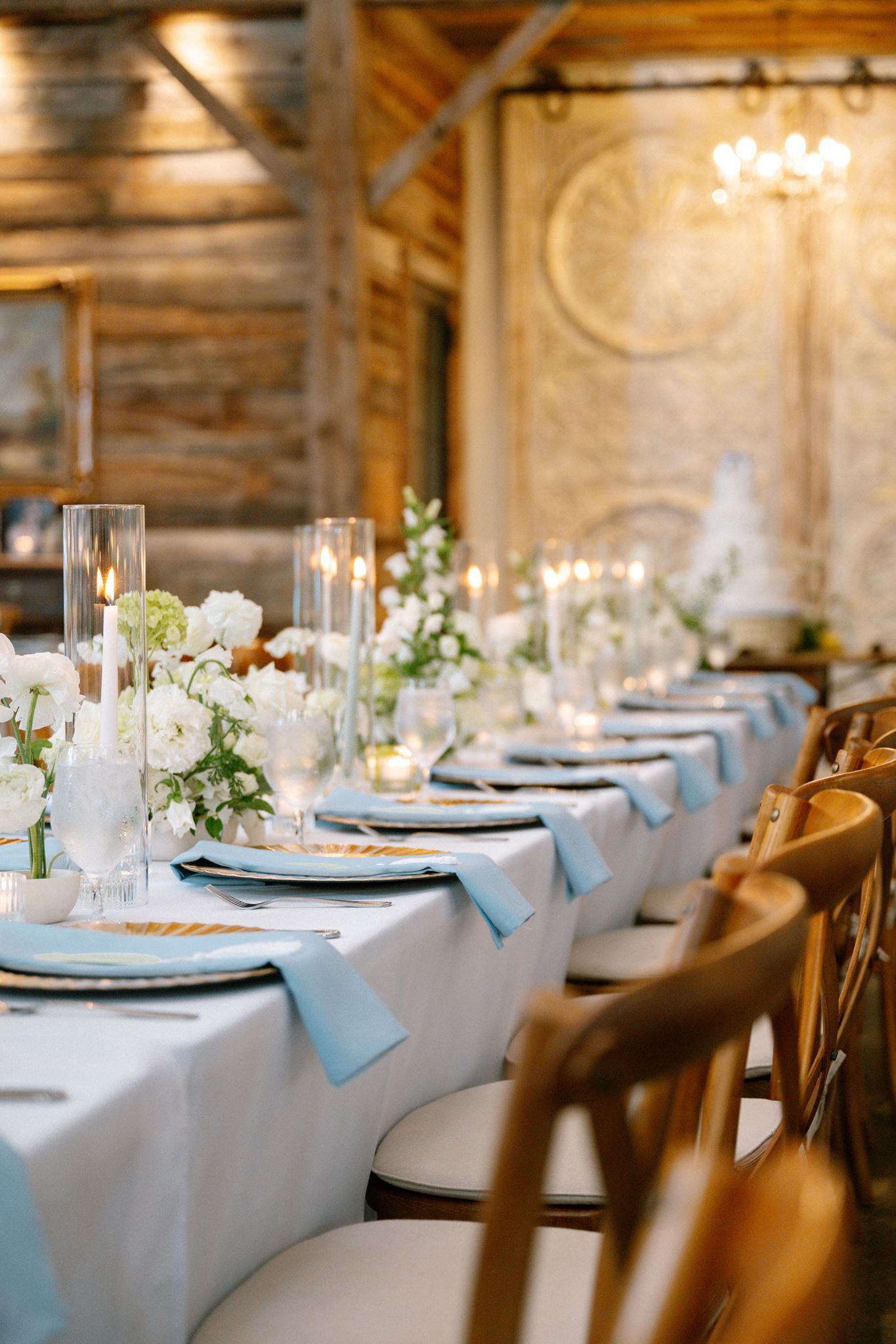 Blue and green tablescaping at Historic Hill House in Willis Texas.