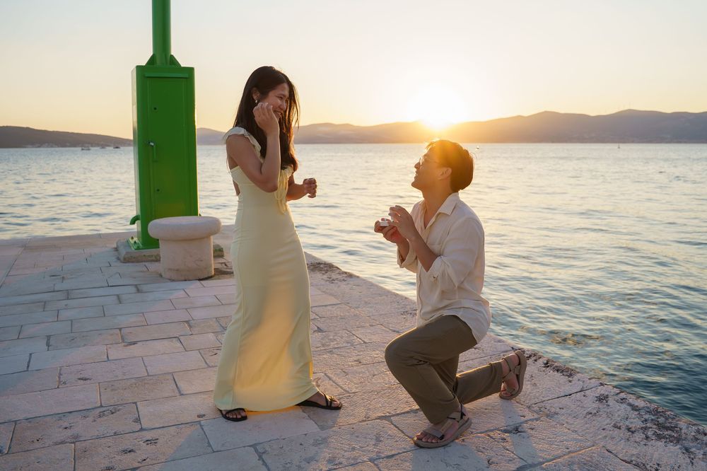 Sunset boat trip in Split at the best sunset view point with proposal