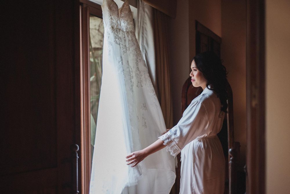 Novia con vestido de novia